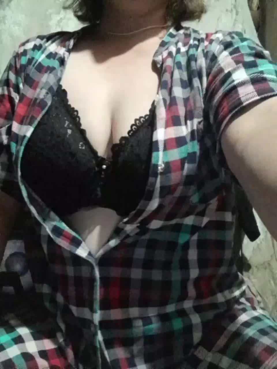 Iriska2025 Live Sex December 13, 2025