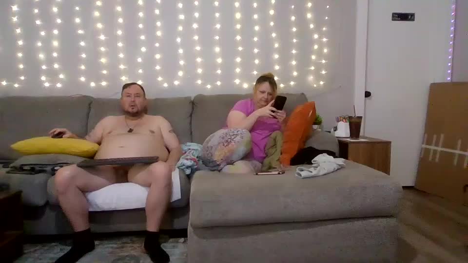 victoriaandjesse Live Sex December 18, 2025