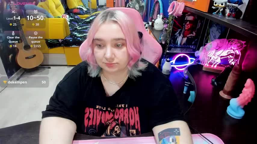 Softie_Sofy Live Sex December 14, 2025
