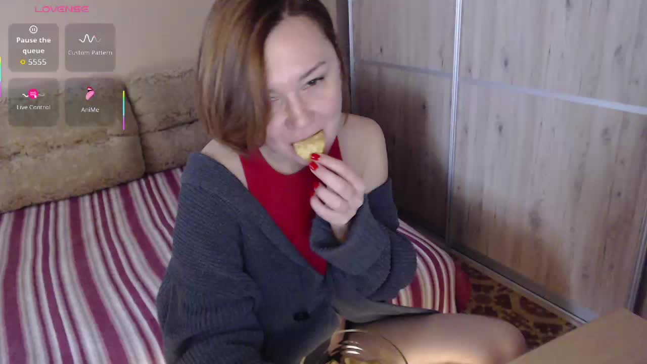 Julia99 Live Sex December 13, 2025