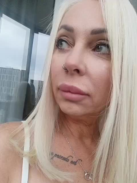 Sunbeam Live Sex December 18, 2025