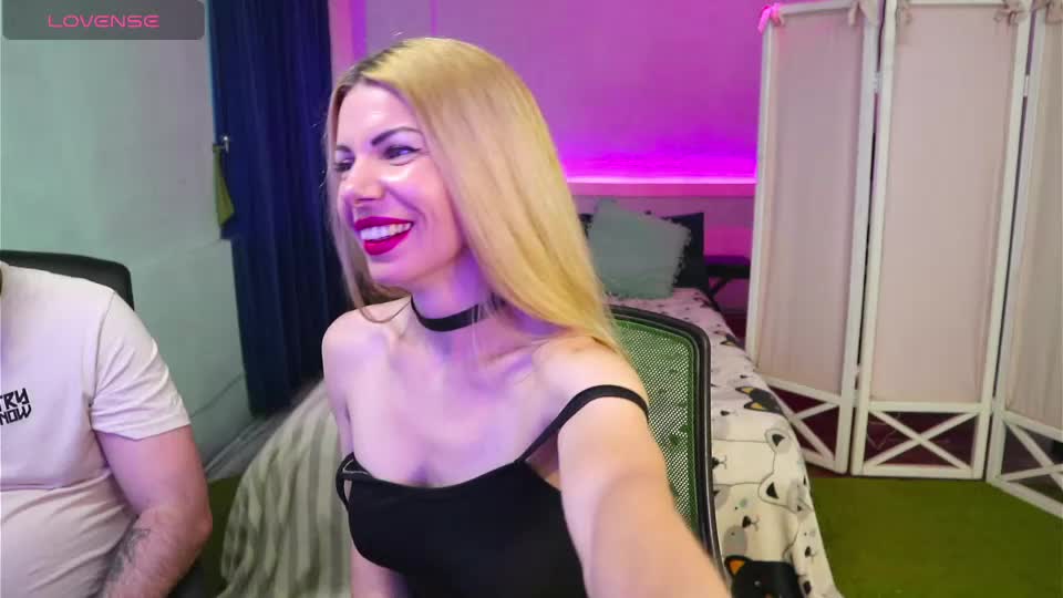 alisaaleks Live Sex December 20, 2025