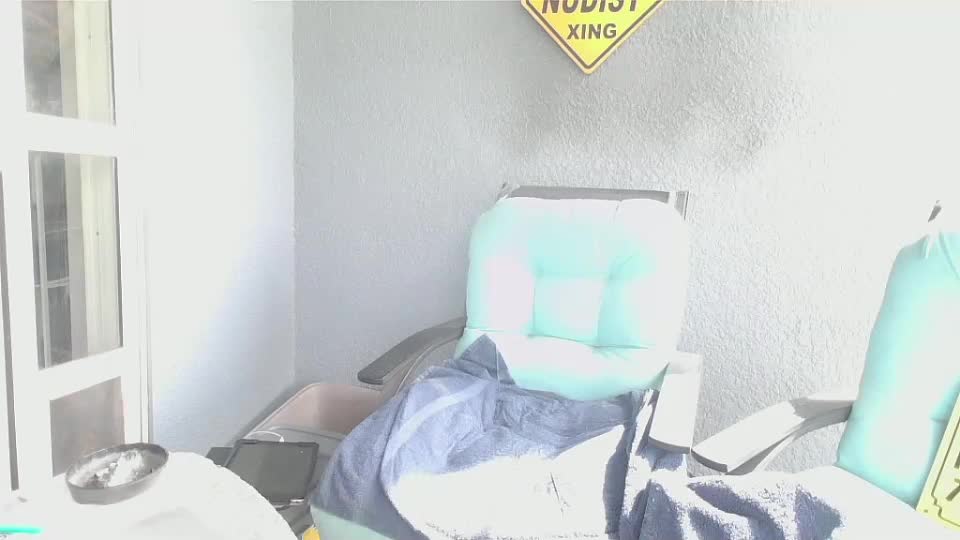 smallpenisbigtongue Live Sex December 17, 2025