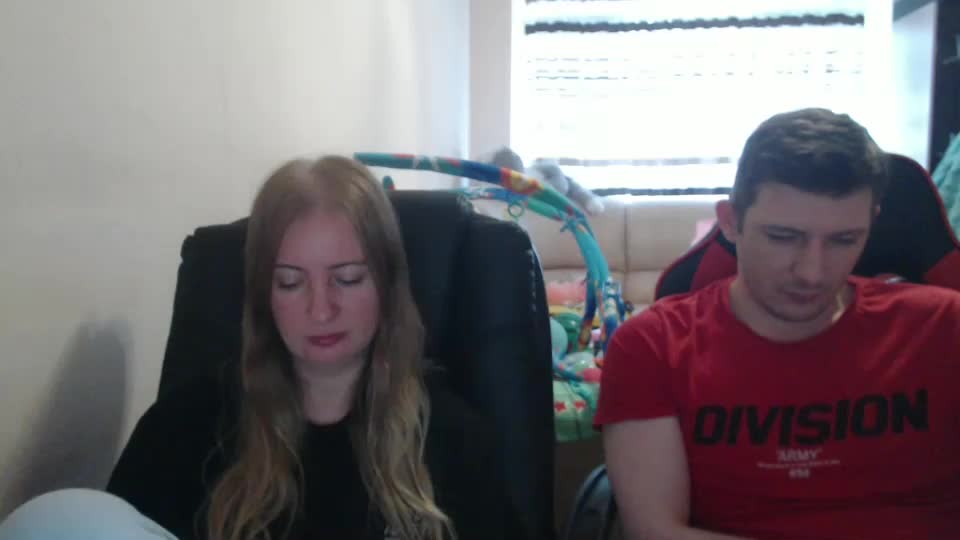 jenisandpeter Live Sex December 19, 2025