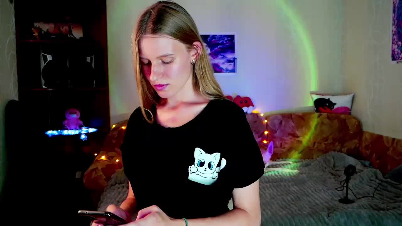 LunaEvan Live Sex December 13, 2025