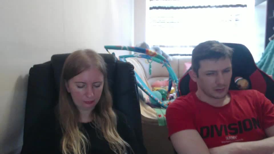 jenisandpeter Live Sex December 19, 2025