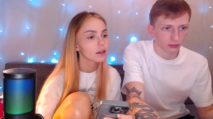 juliaanddima Live Sex December 18, 2025