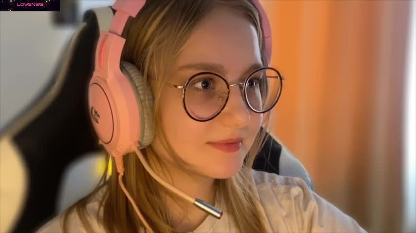 JacyWinslat Live Sex September 25, 2025