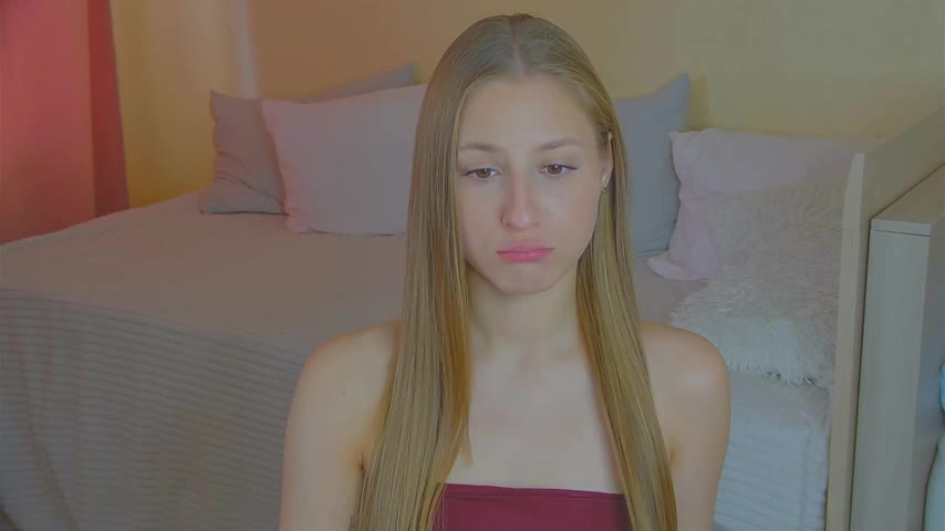 BritneyCruze Live Sex December 14, 2025