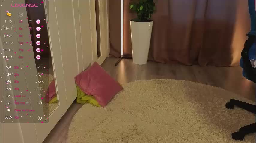 loney__tunes Live Sex December 14, 2025