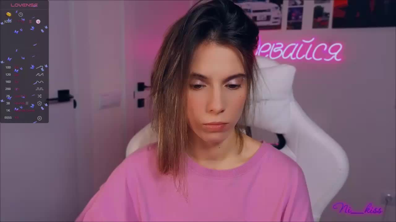 ni_kiss Live Sex December 13, 2025