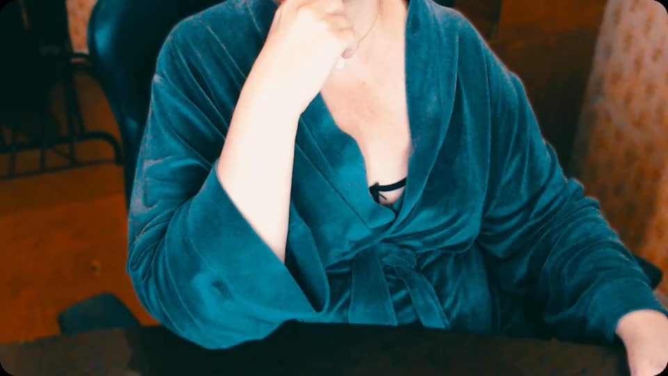 Alisa1917 Live Sex December 17, 2025