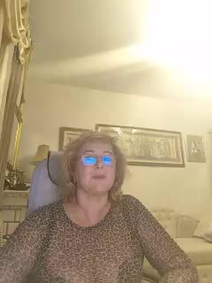 KarinkaSweet Live Sex December 17, 2025