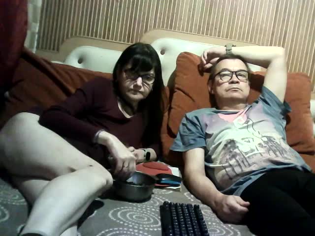 coupleofcoolx Live Sex December 15, 2025