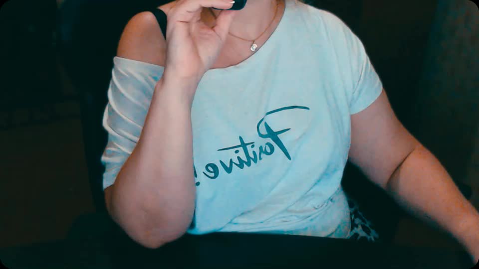 Alisa1917 Live Sex December 17, 2025