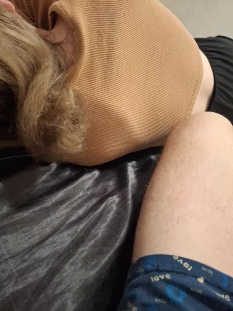 -Molly Live Sex December 17, 2025