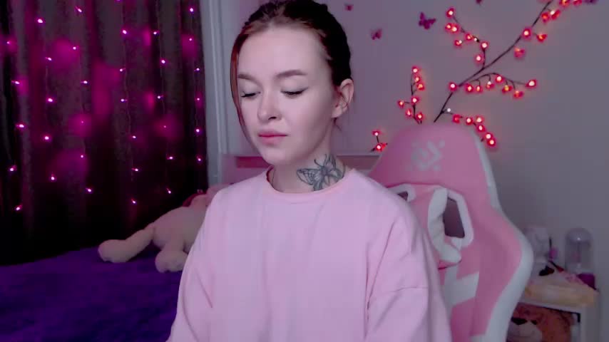 Naughty_Mable Live Sex December 17, 2025
