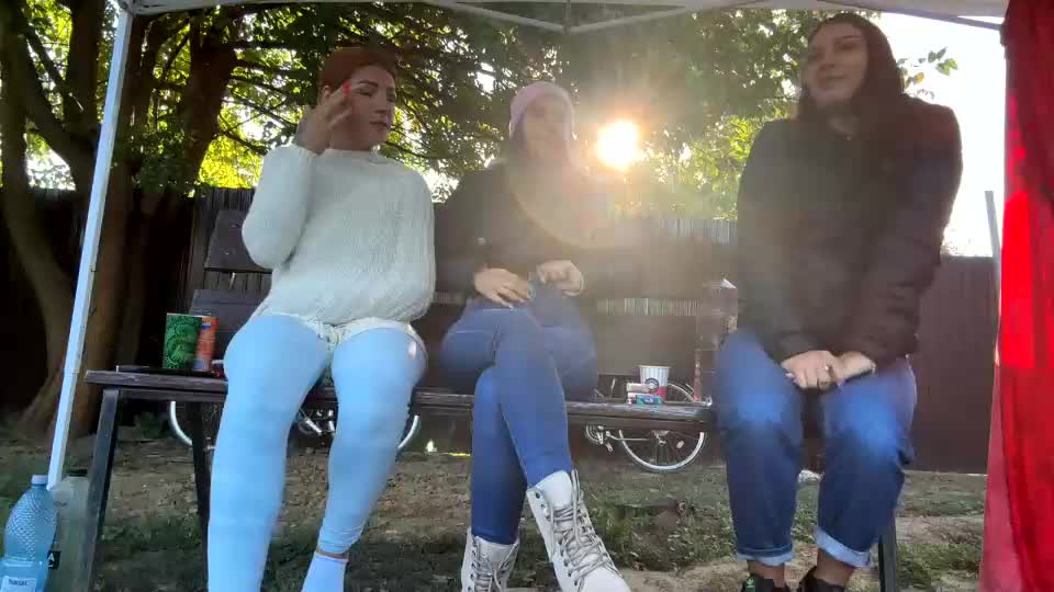 squirt_bunny77 Live Sex December 17, 2025