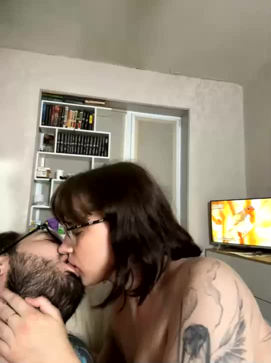 meow-10 Live Sex December 13, 2025