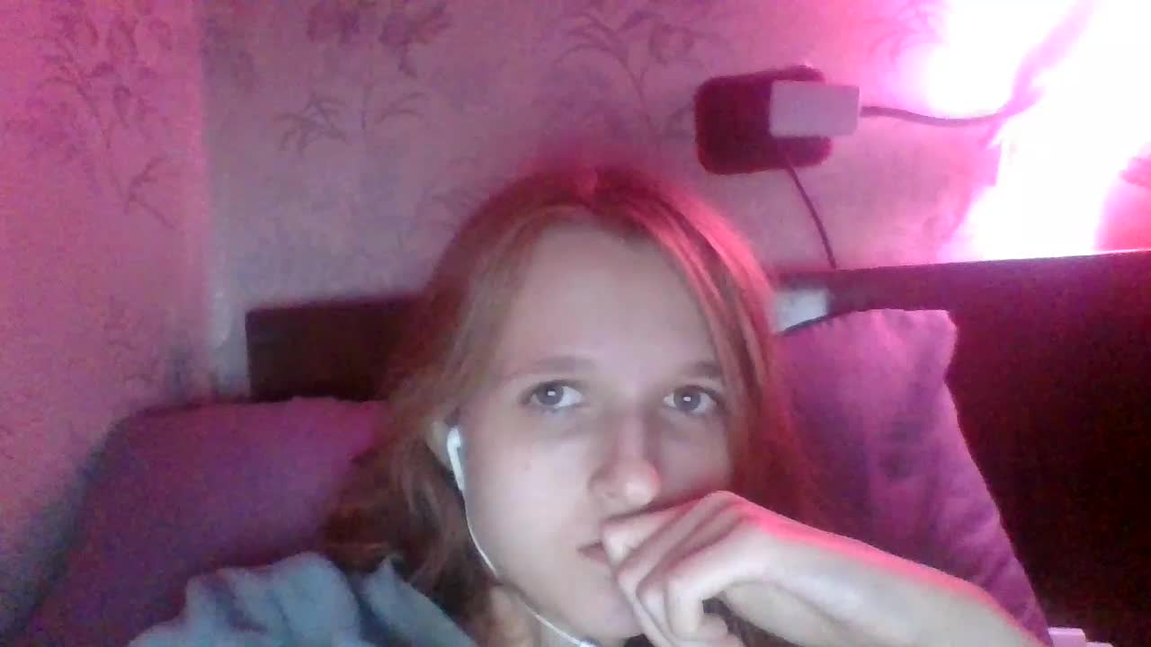 Kitty20Meow Live Sex December 15, 2025