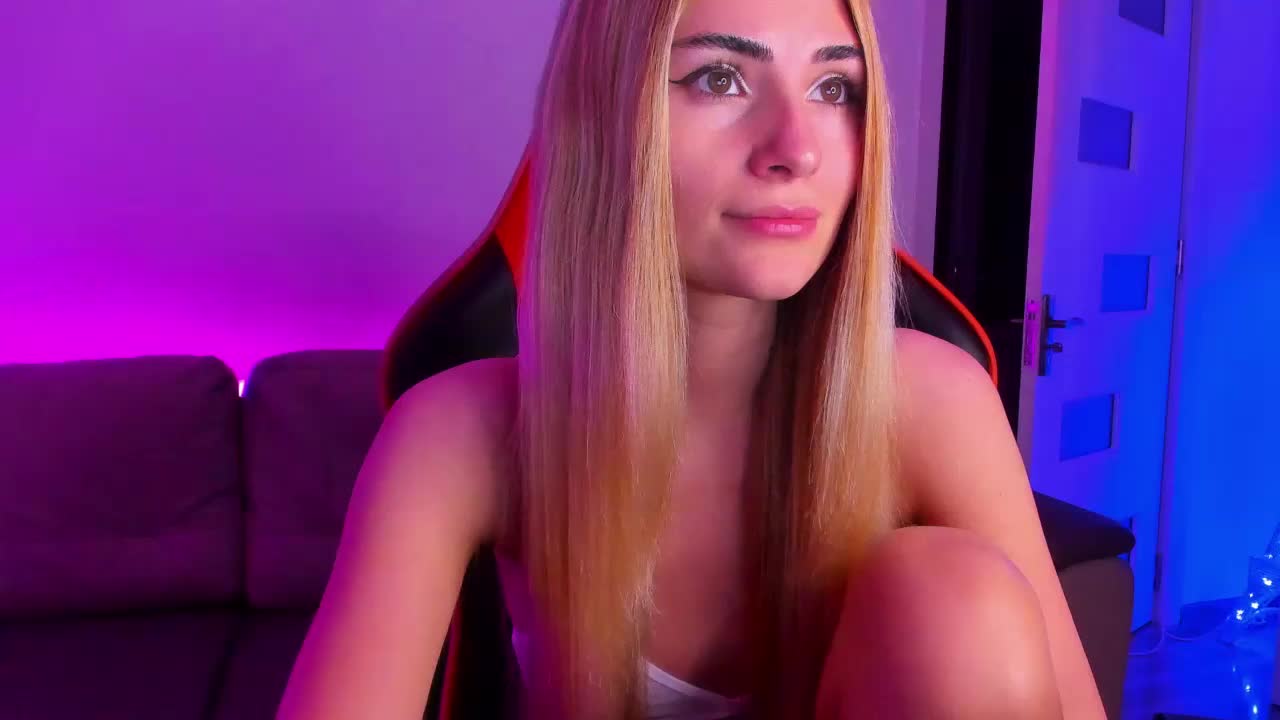 Lynx Live Sex December 14, 2025