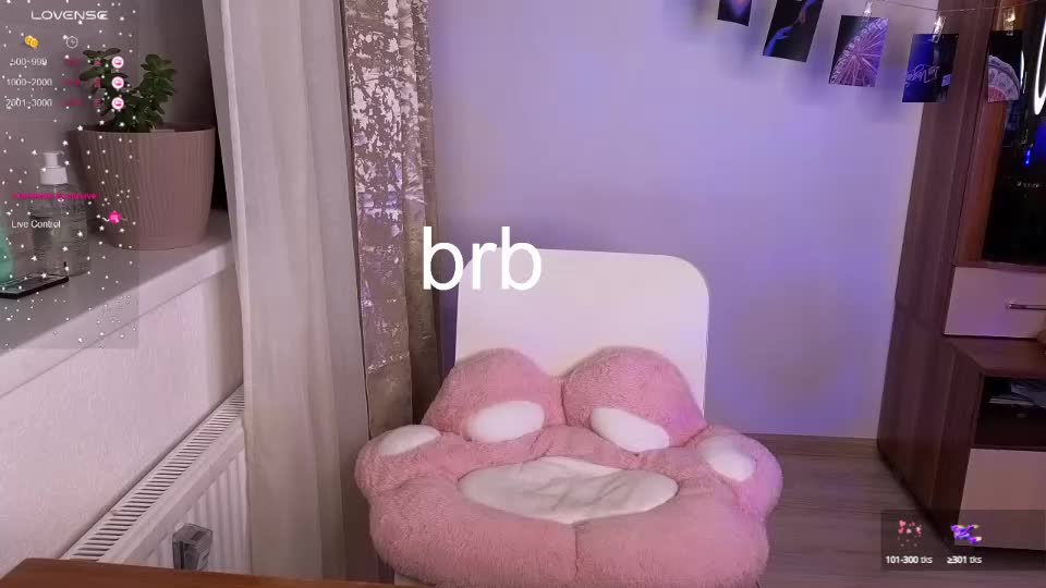 kiraturner Live Sex December 17, 2025