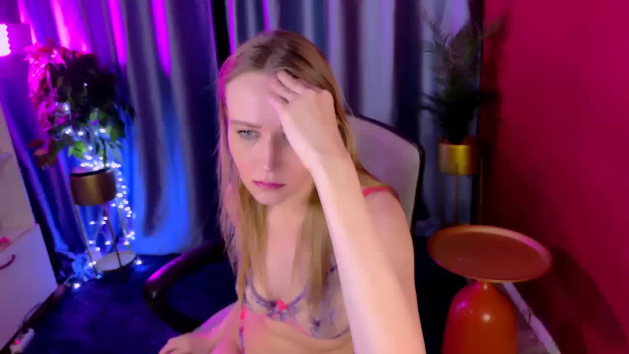 ashley_divine Live Sex December 13, 2025