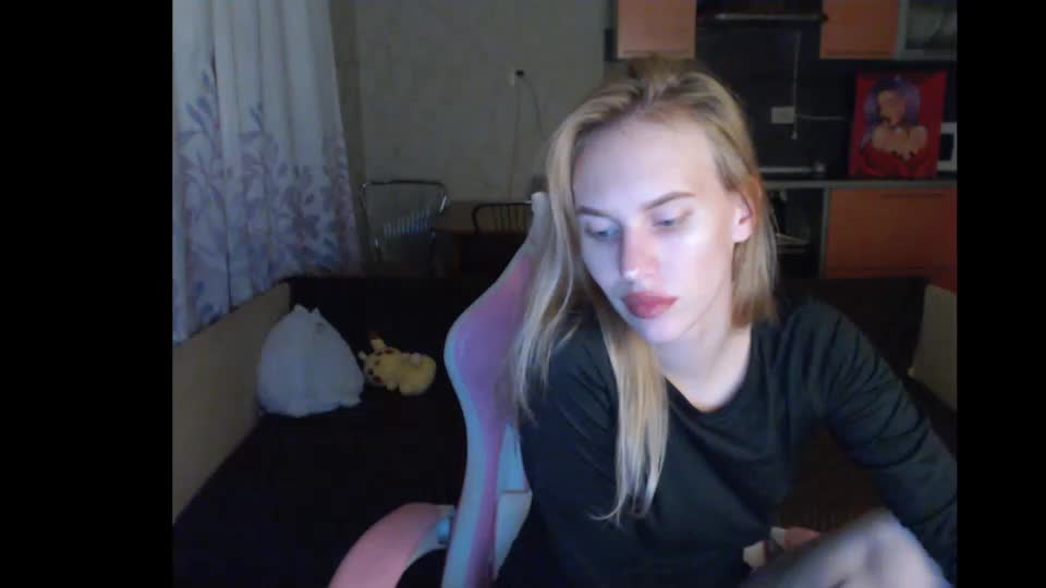 elsa_shine Live Sex December 13, 2025