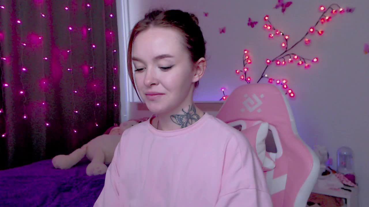 NaughtyMable Live Sex December 14, 2025