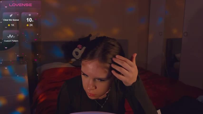Mia_Luw Live Sex December 15, 2025