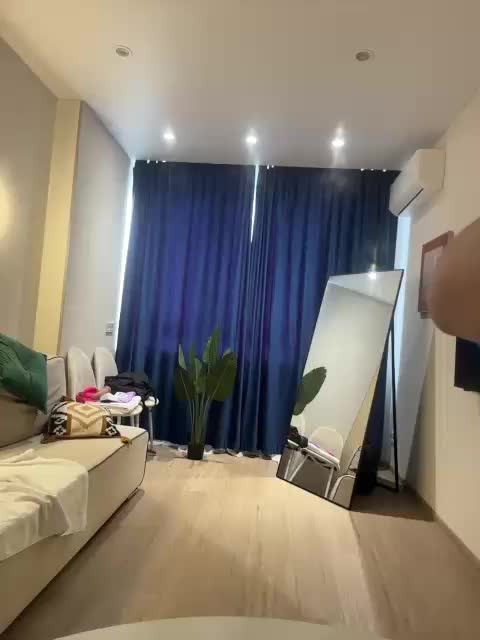 Milana555550 Live Sex December 17, 2025