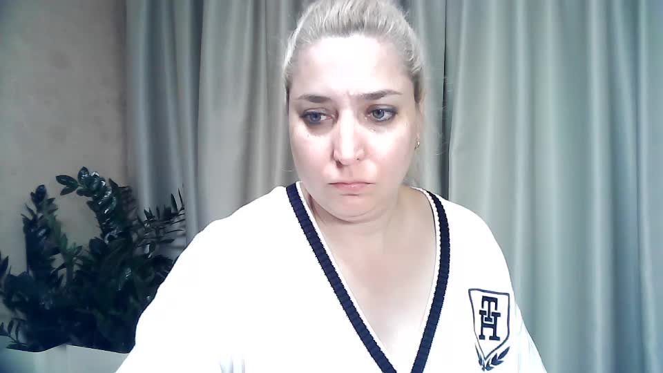 KickaIricka Live Sex December 13, 2025