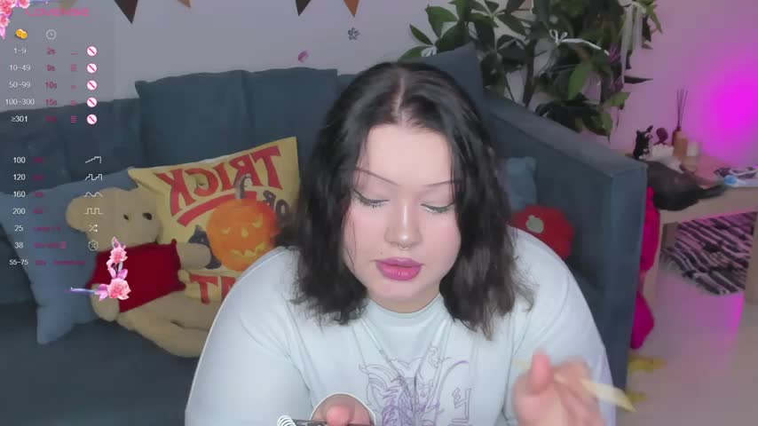 LilyBelll Live Sex December 13, 2025