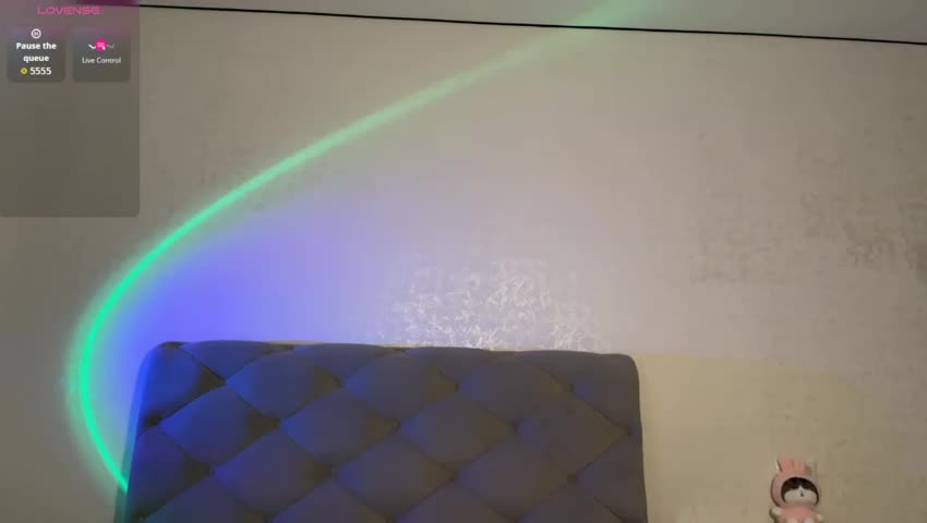 DariaMalkova Live Sex December 19, 2025