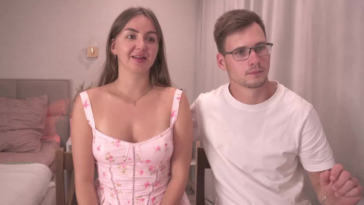 PashaAndMila Live Sex December 14, 2025