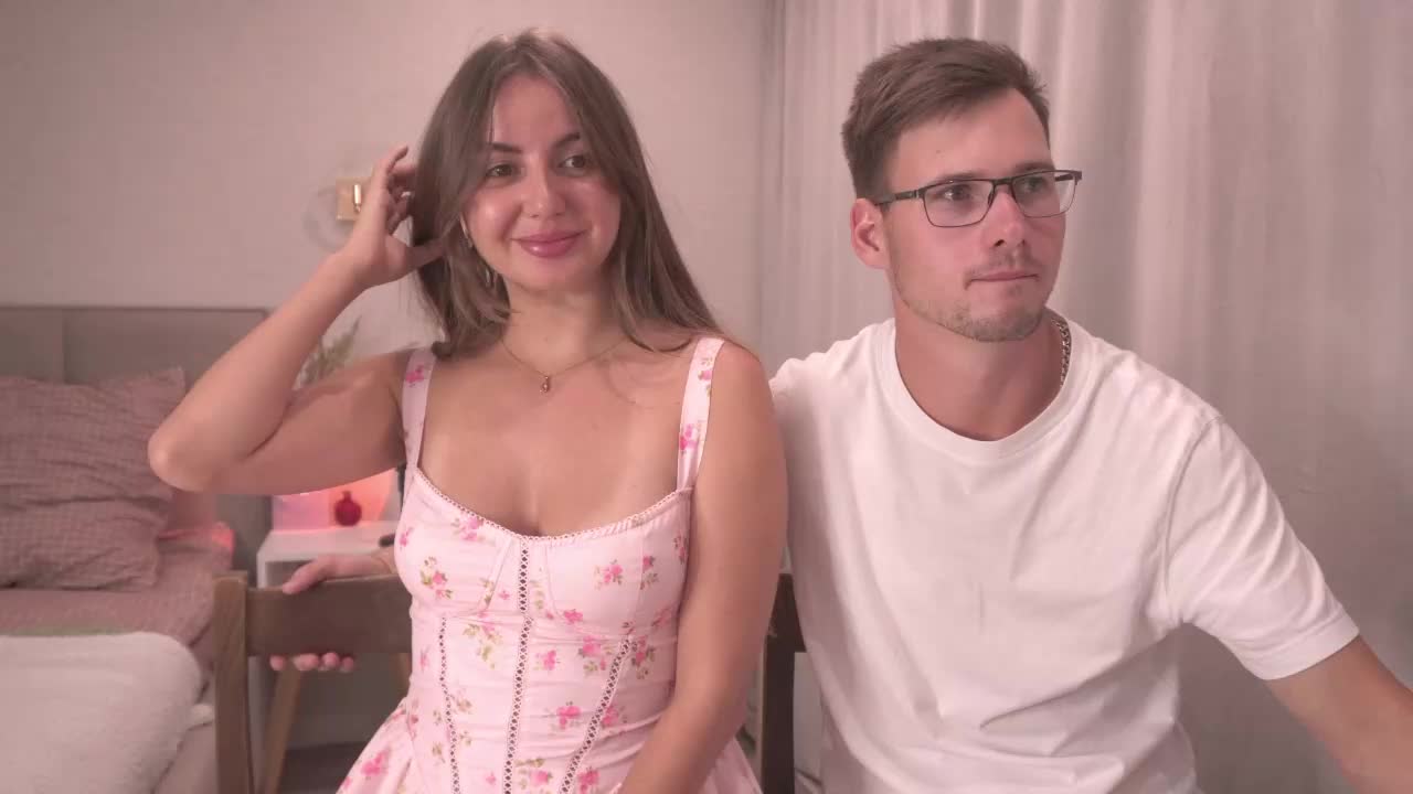 PashaAndMila Live Sex December 14, 2025