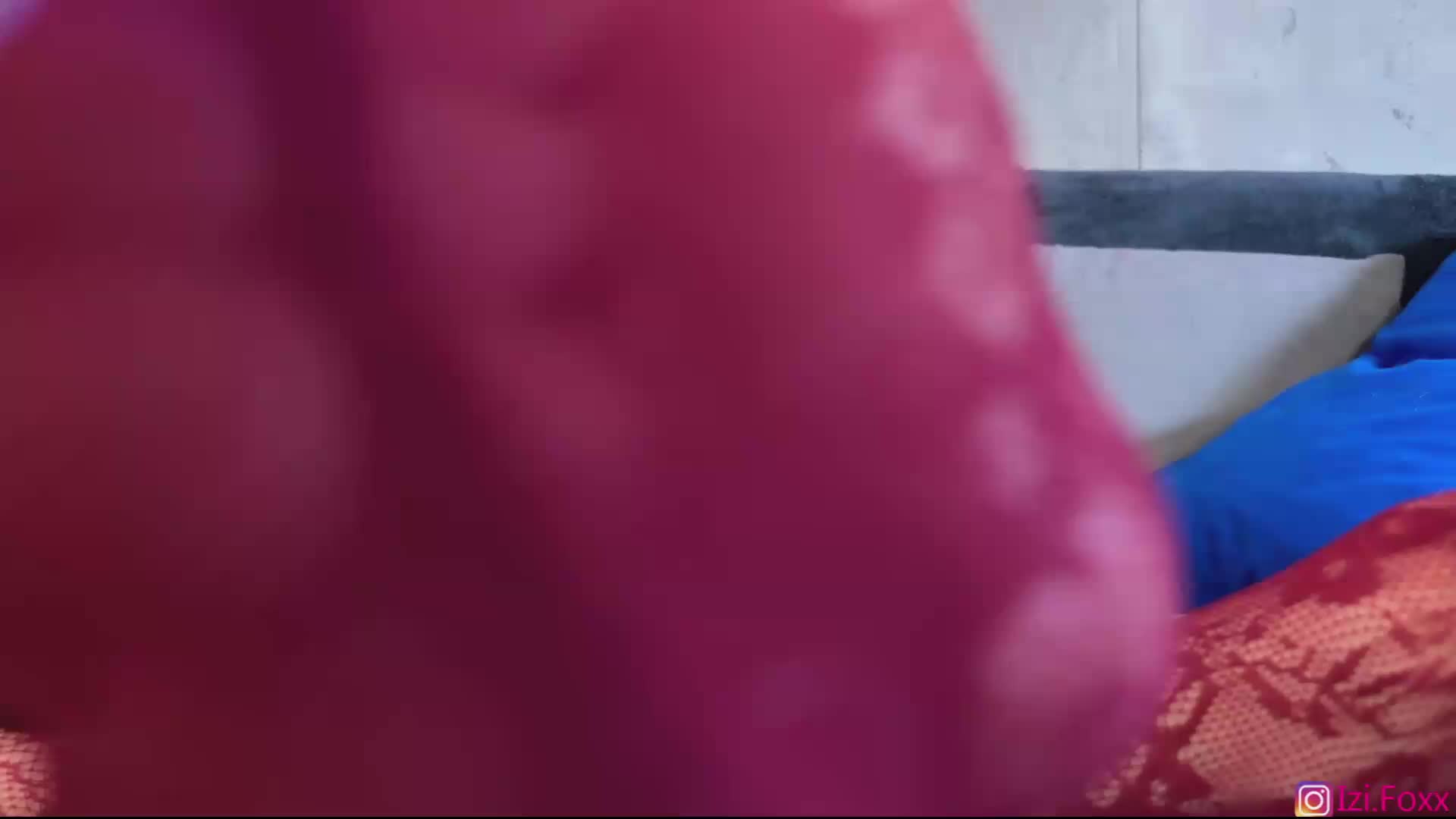 Na-izi Live Sex December 18, 2025