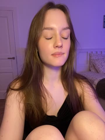 malyshhka Live Sex December 17, 2025