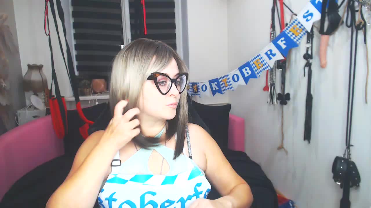 missGODDESS Live Sex December 18, 2025