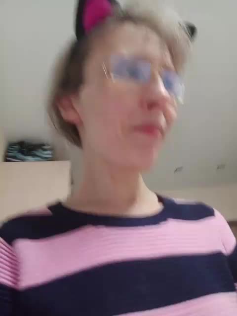 -Queen-Margo- Live Sex December 14, 2025