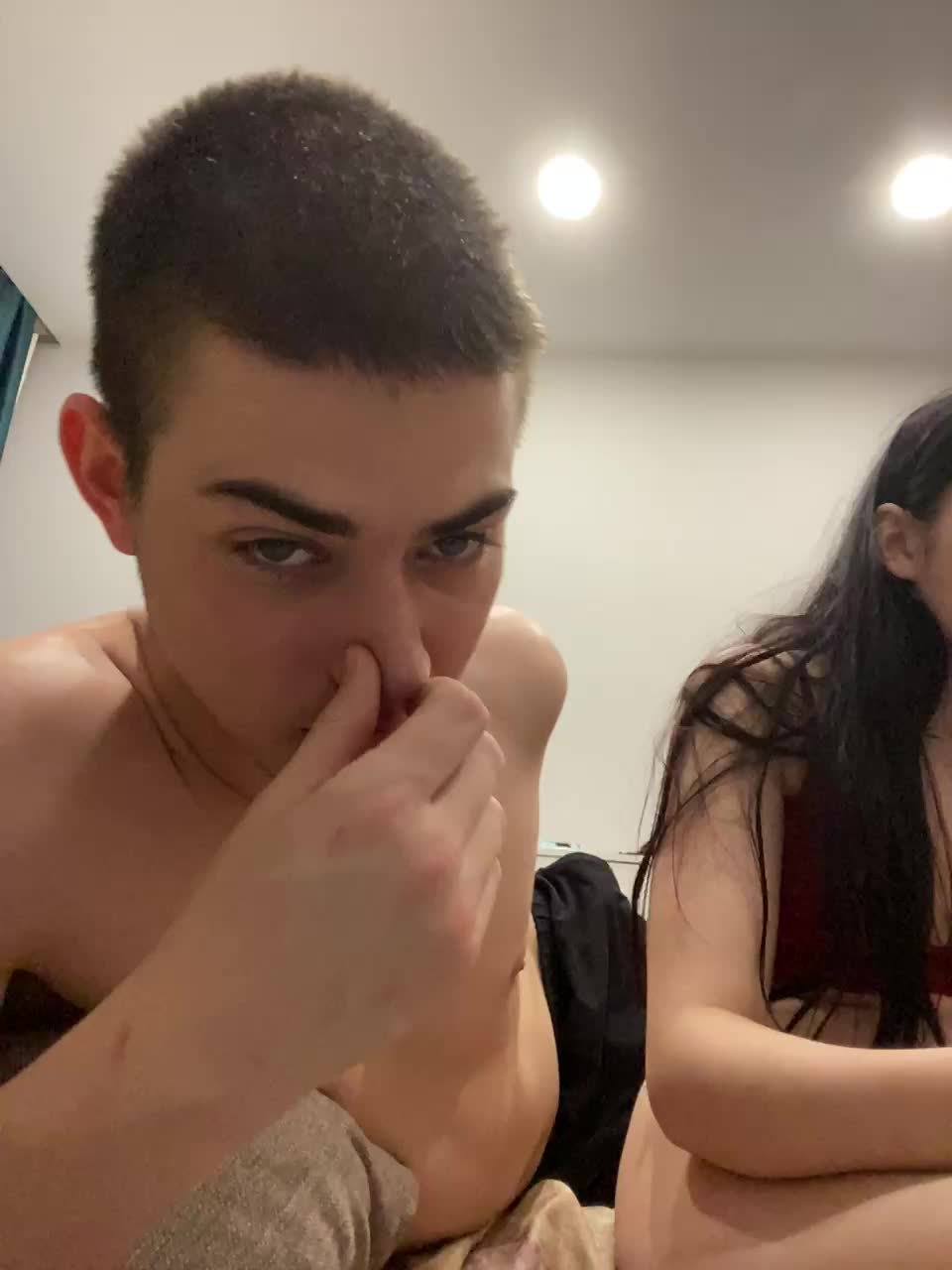 TUYA2 Live Sex December 15, 2025