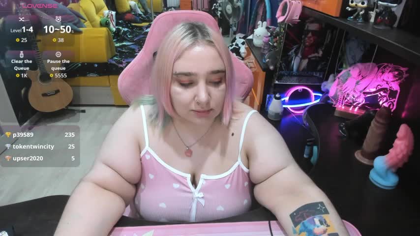 Softie_Sofy Live Sex December 14, 2025
