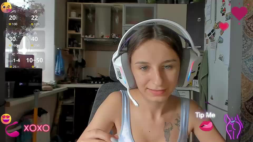 _nika_kik Live Sex December 14, 2025