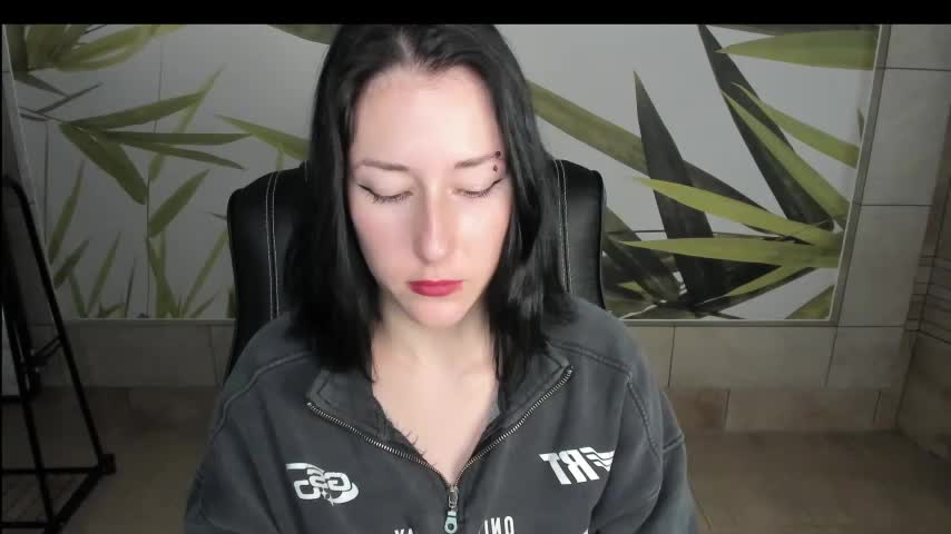 adell_berry Live Sex December 14, 2025