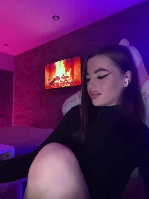 HotGirlEva Live Sex December 14, 2025