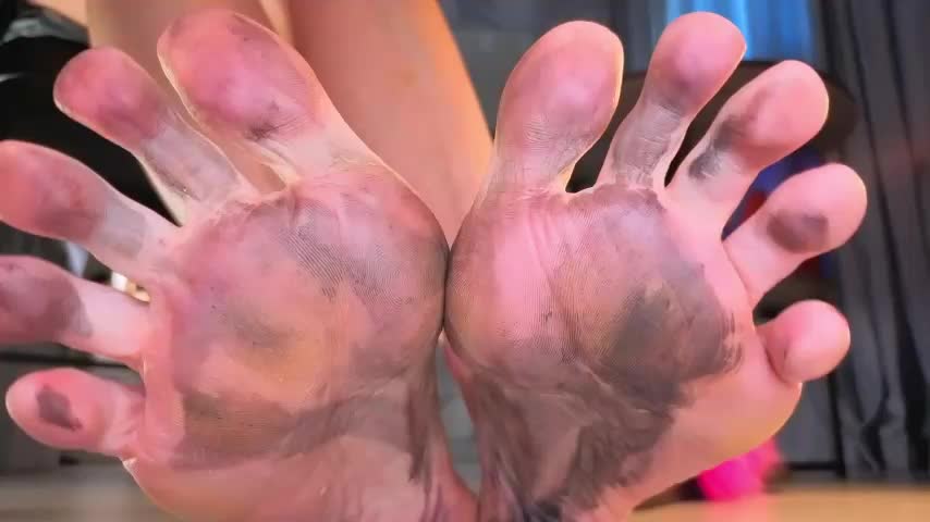 Feet_Heelss Live Sex December 12, 2025