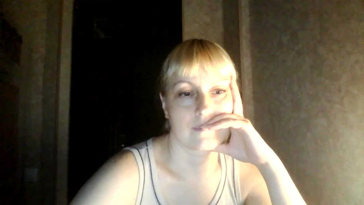 krisss2016 Live Sex December 15, 2025