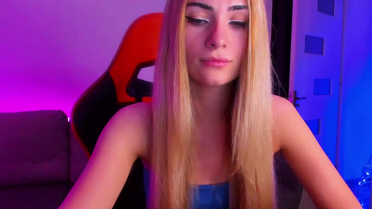 Lynx Live Sex December 14, 2025