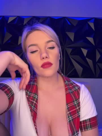 LYALAtop Live Sex December 14, 2025