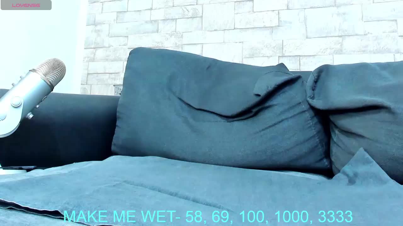 Nefirtiti Live Sex December 18, 2025